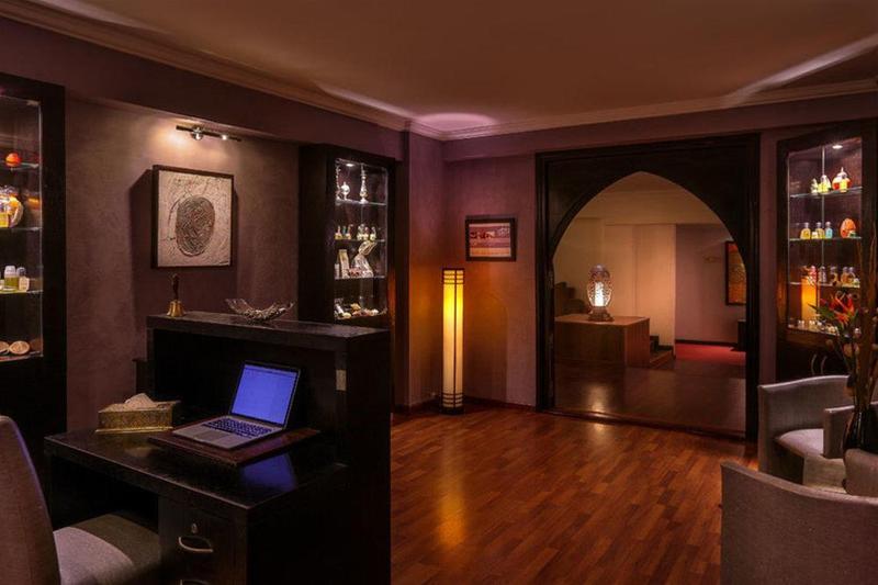 Blanca Urban 4* Casa Blanca