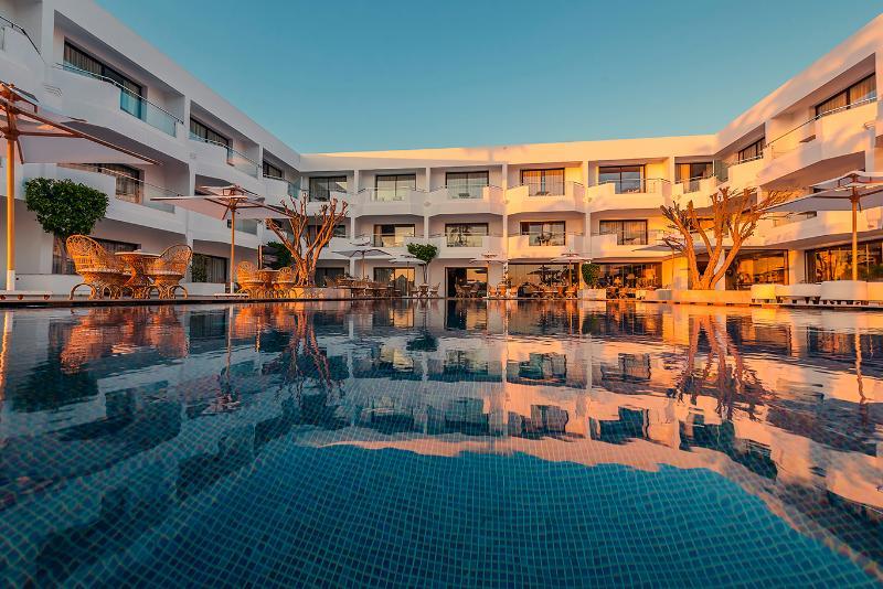 Blanca Urban 4* Casa Blanca