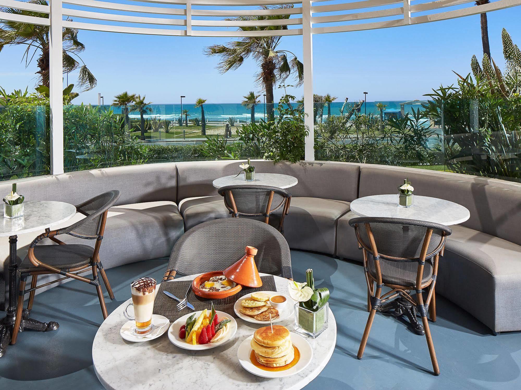 Blanca Urban Hotel